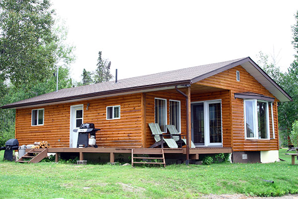 Canoe Canada Outfitters Nym Lake Cabin