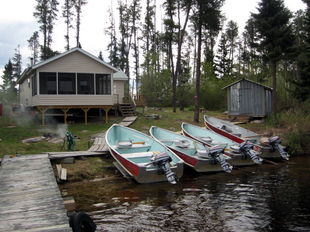 Gateway North Outfitters Fishtrap Lake Outpost