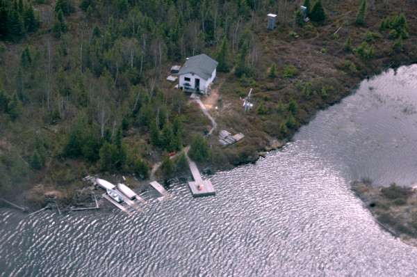 Hawk Air Spyke Lake Outpost