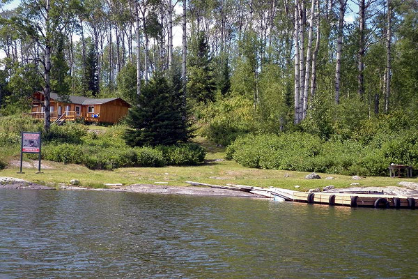 Mar Mac Lodge Northend Outpost on Esnagi Lake