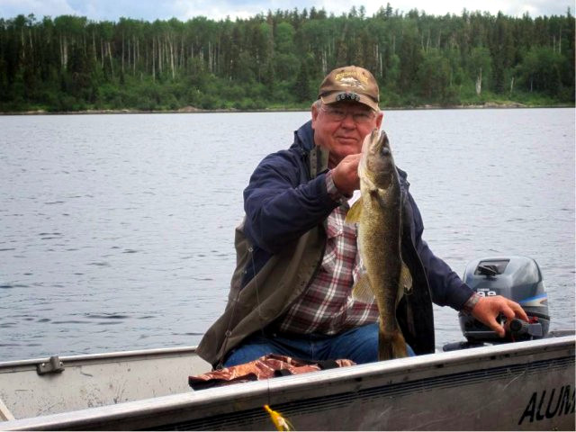 Sportman’s Lodge and Manitoba Trophy Outposts Hornell Lake Outpost